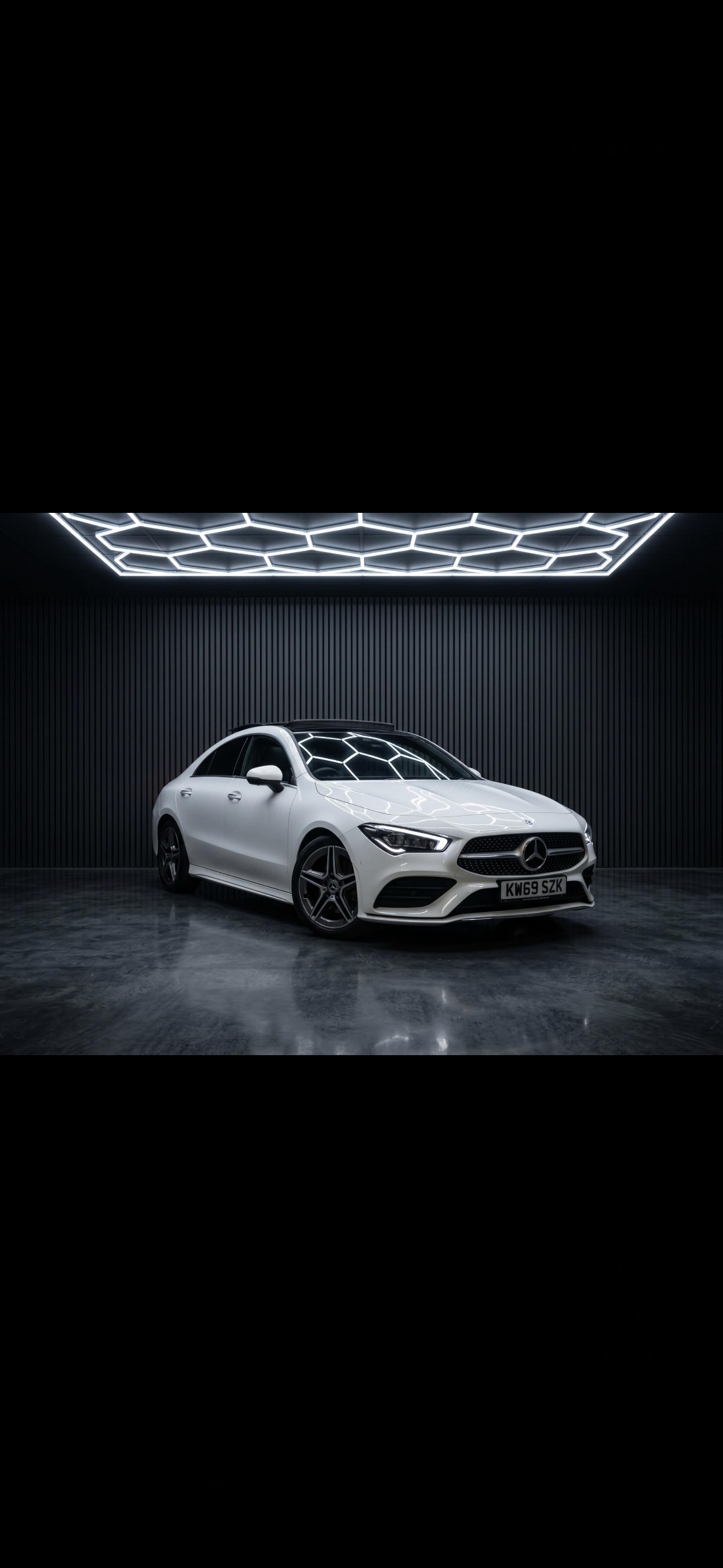 Mercedes-Benz CLA 200 AMG Line